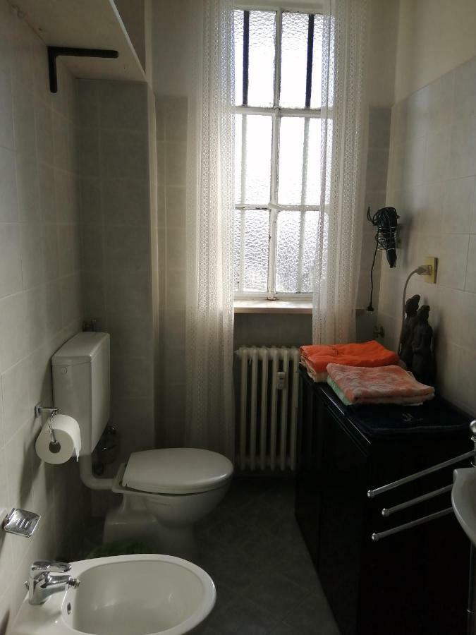 Oasi Di Tranquillita Apartment Asti Luaran gambar